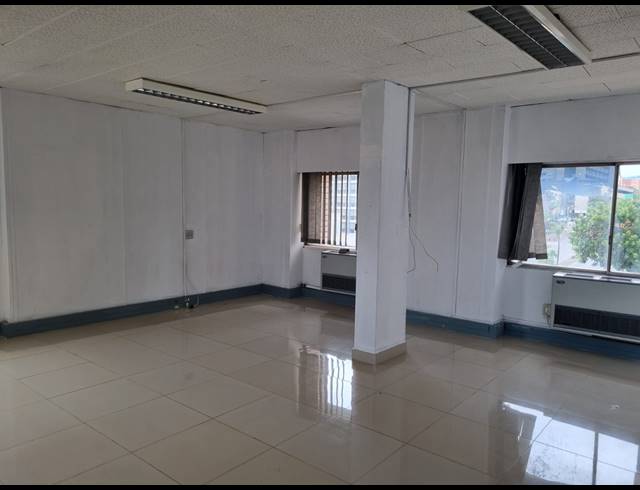 72.80M² OFFICE TO LET IN NELSPRUIT CENTRAL